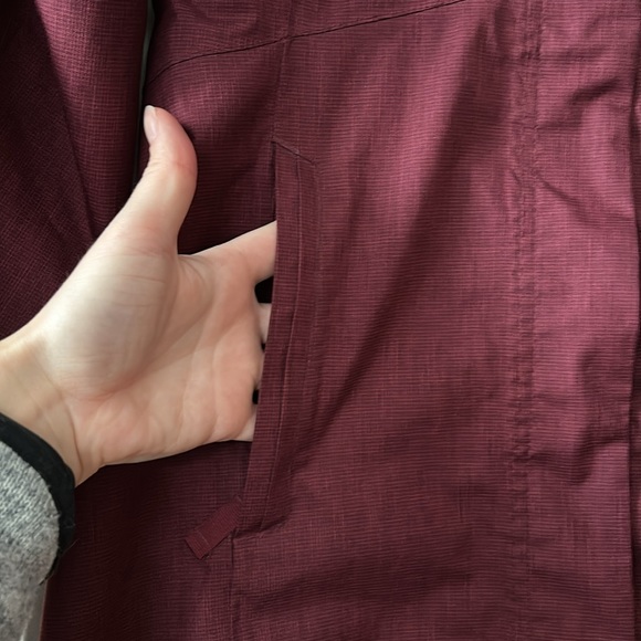 Eddie Bauer Burgundy Rain/Wind Jacket - Picture 11 of 11
